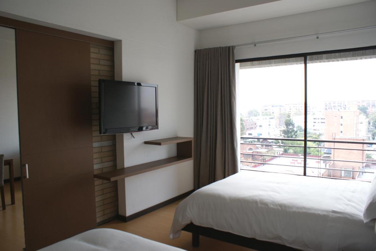 Hotel Viaggio Nueve Tres Bogota Exterior photo